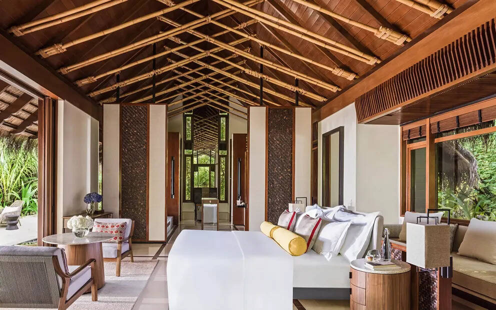 Grand Beach Double Bedroom 