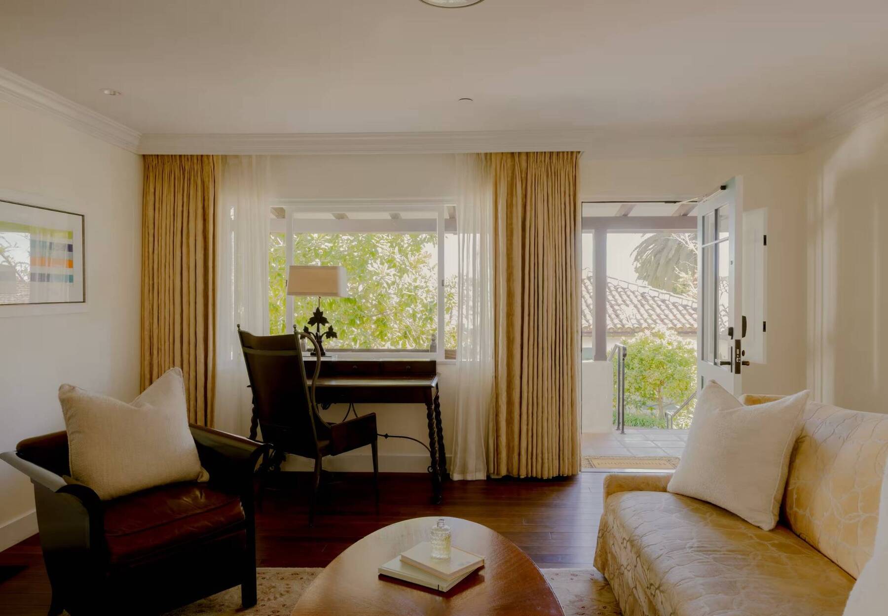 Hummingbird Suite