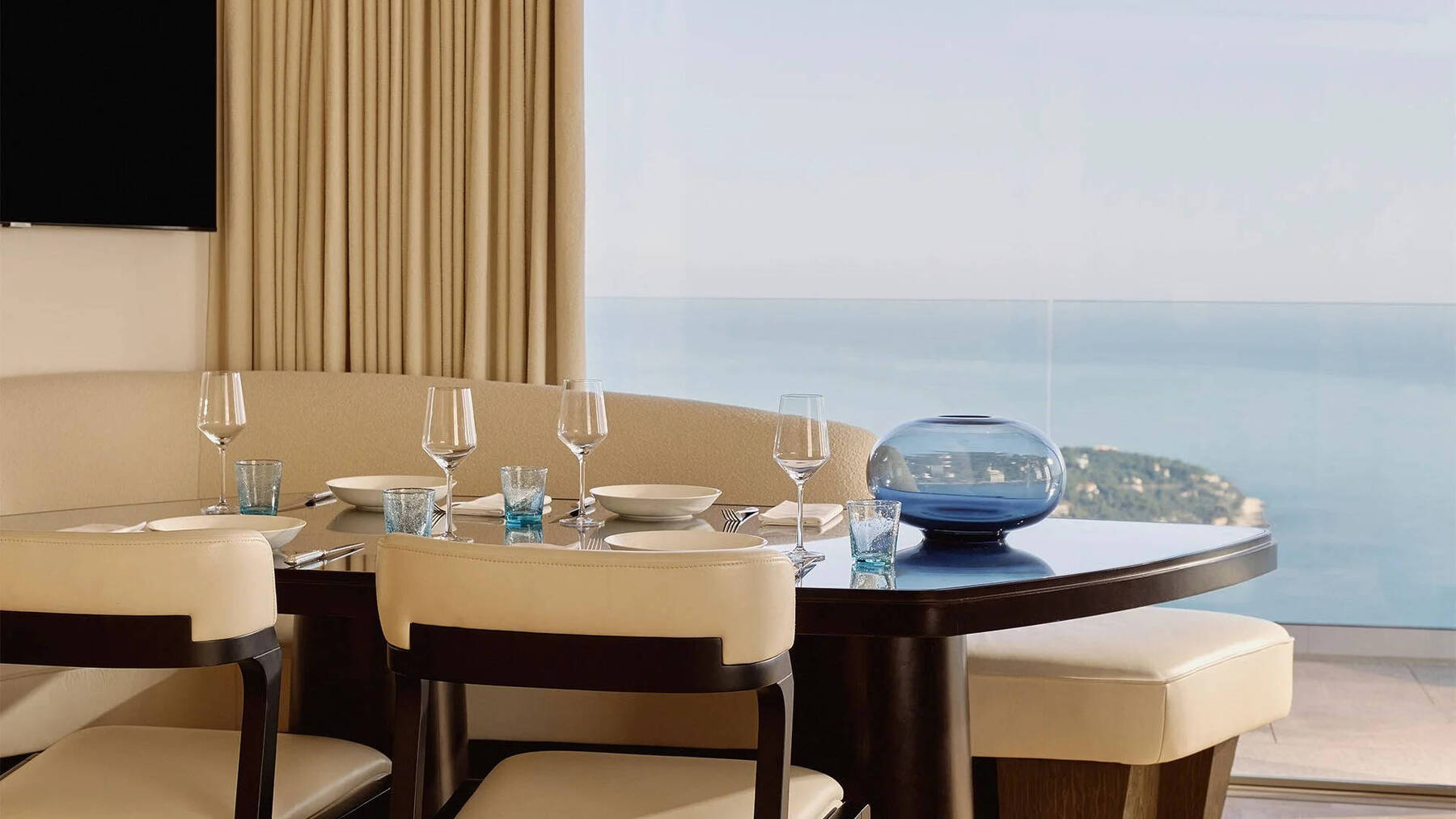 The Horizon Suite 