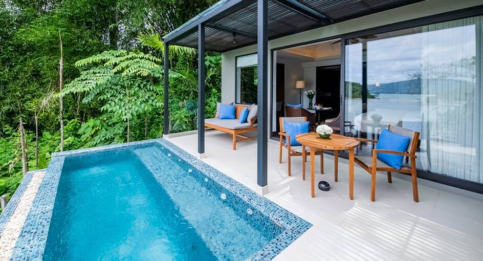 Pool Suite