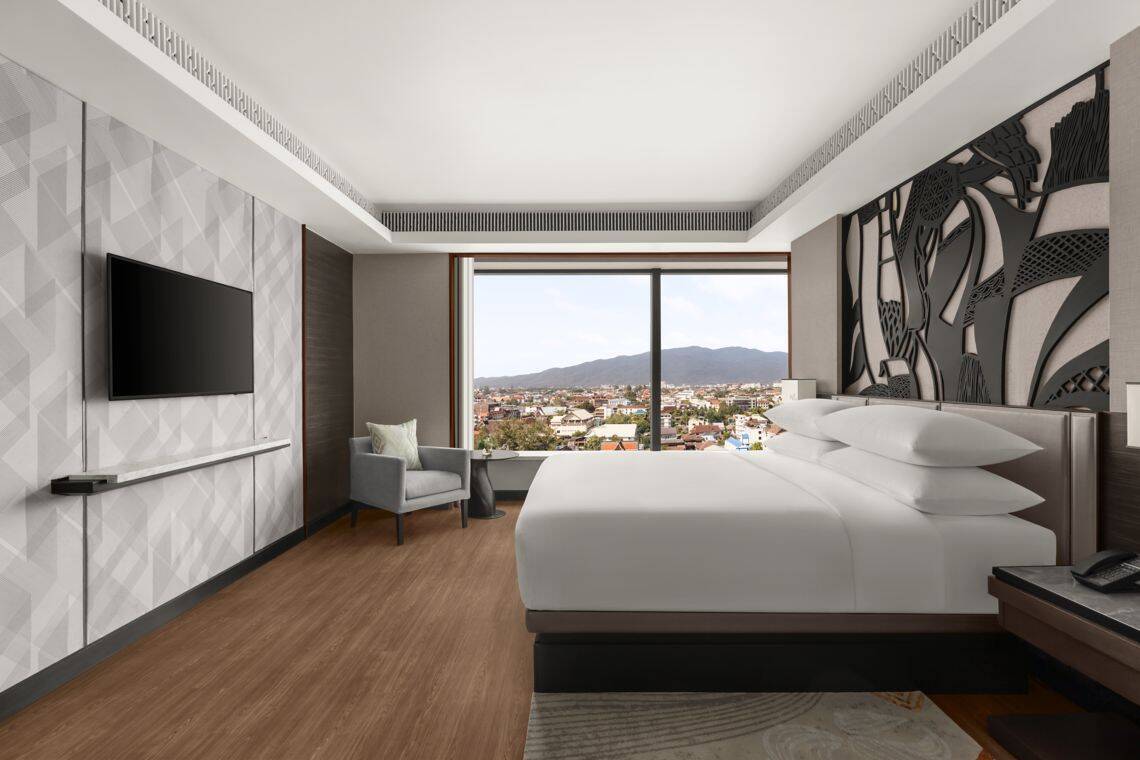 Club Lounge Access Suite, High floor