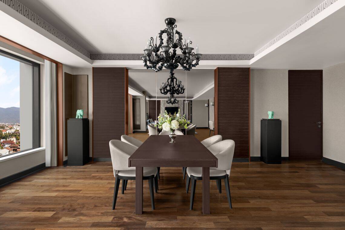 Club Lounge Access Diplomatic Suite, Mountain view, High floor