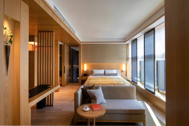 HERITAGE PREMIER JUNIOR KING SUITE
