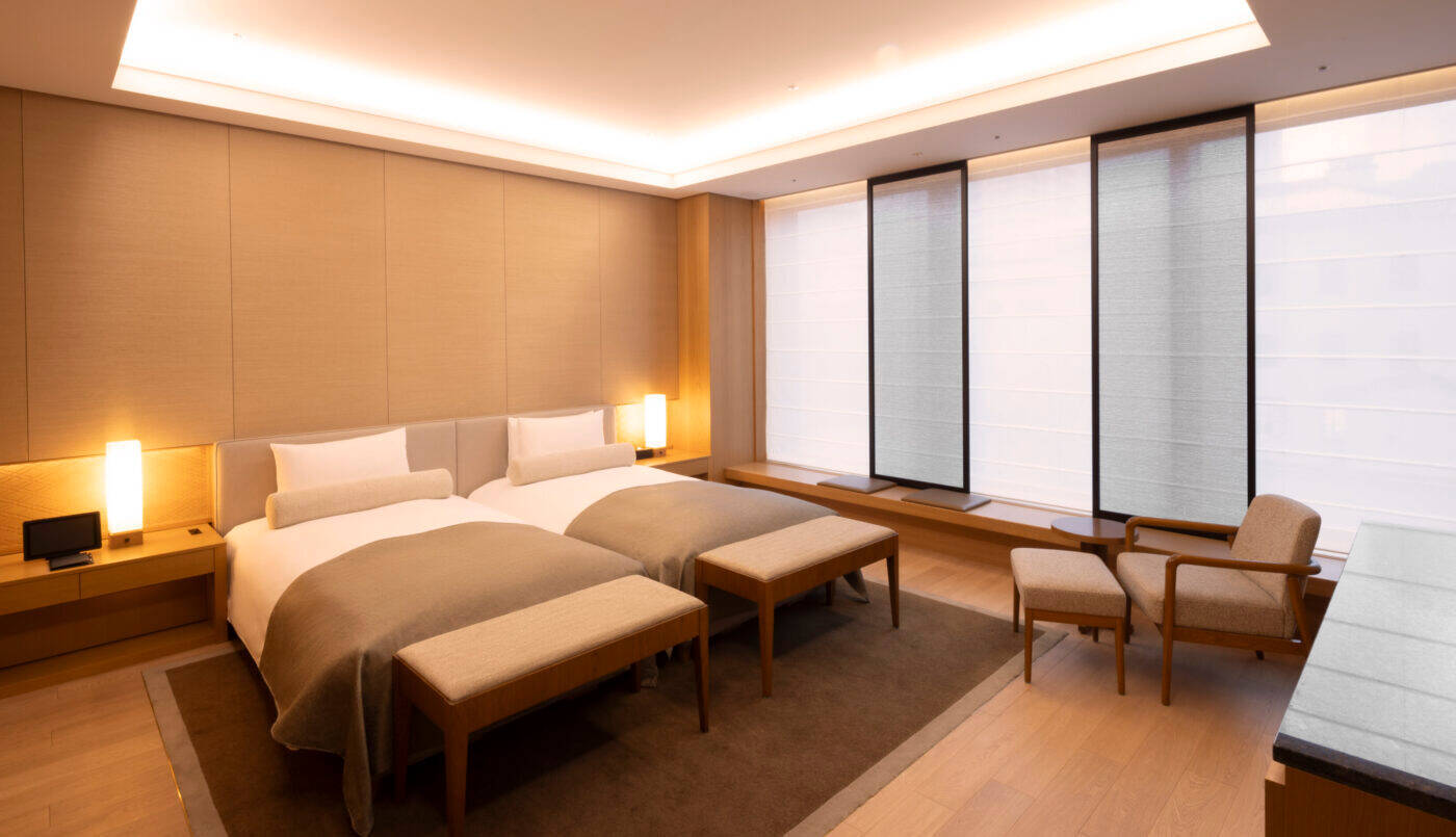 AMBASSADOR SUITE