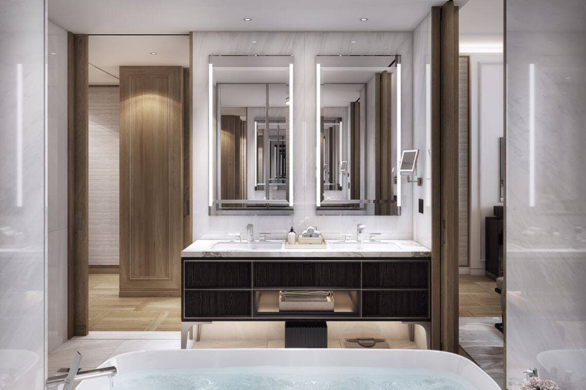 DELUXE  KING LUMPINI PARK VIEW BALCONY