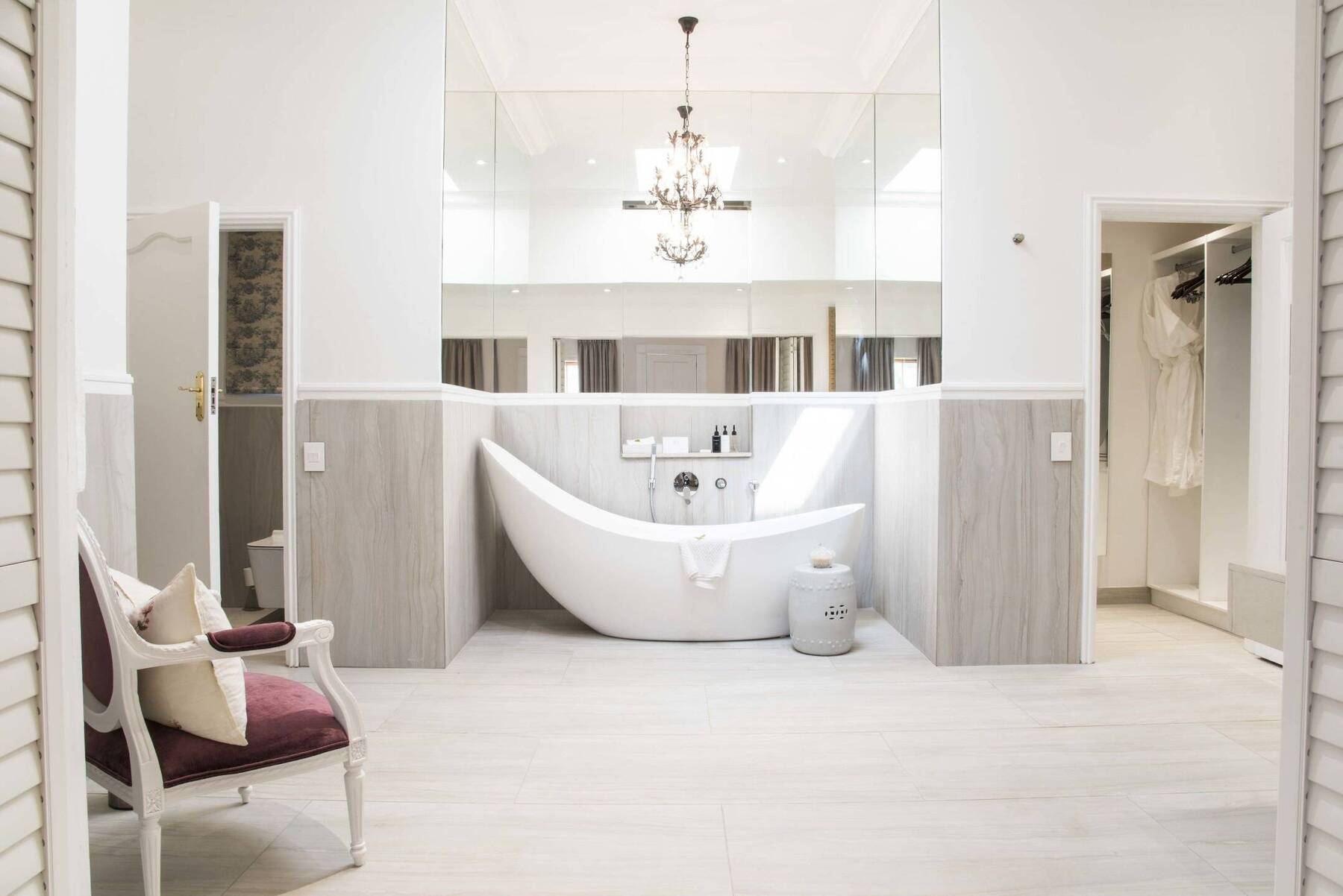 Grand Chateau Standard Suites