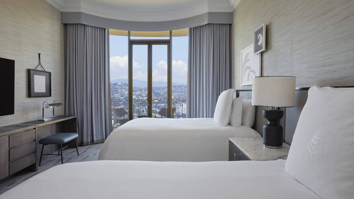 Signature Balcony Double