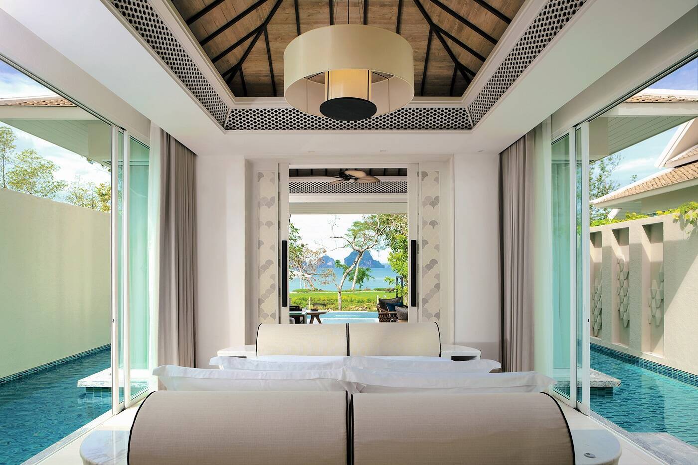 Beachfront Pool Villa
