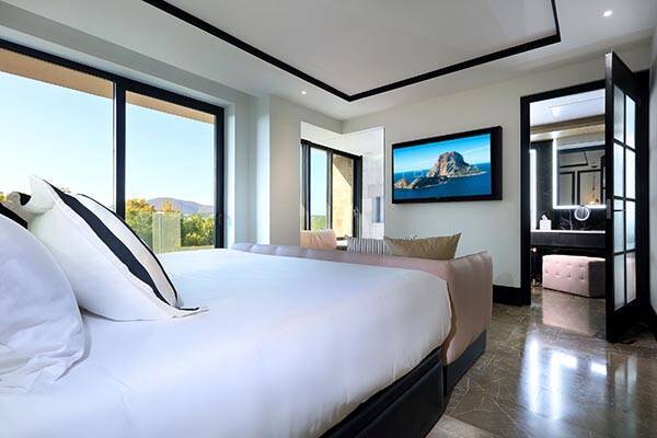 STUDIO SUITE JACUZZI TERRACE