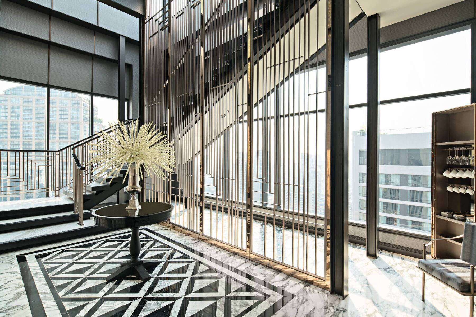 CLUB LOUNGE ACCESS THREE BEDROOM SKY SUITE