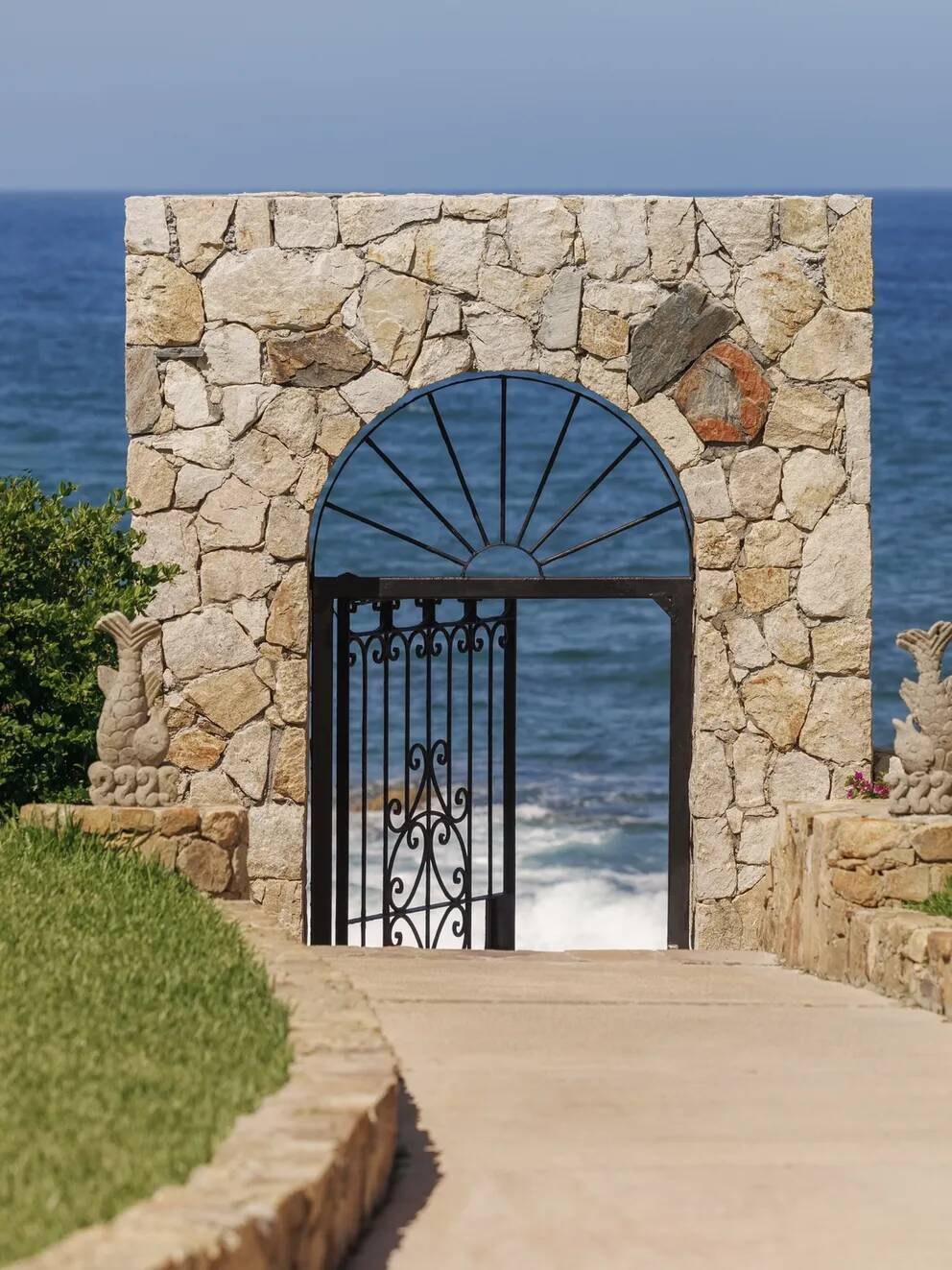 Family Two Bedroom Suite Oceanfront 