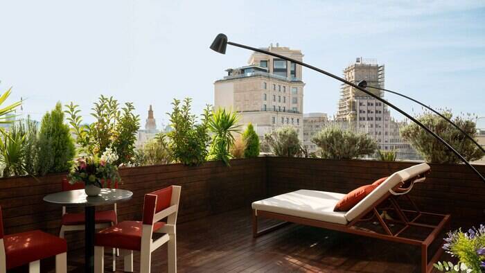 PENTHOUSE SUITE