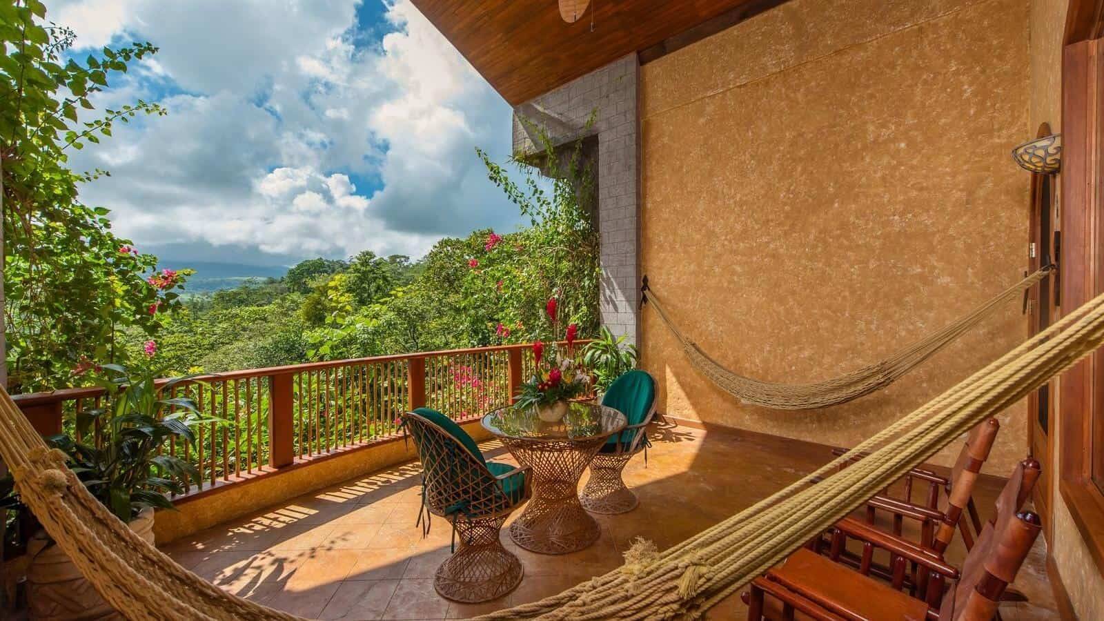 THREE BEDROOM SPRINGS SUITE