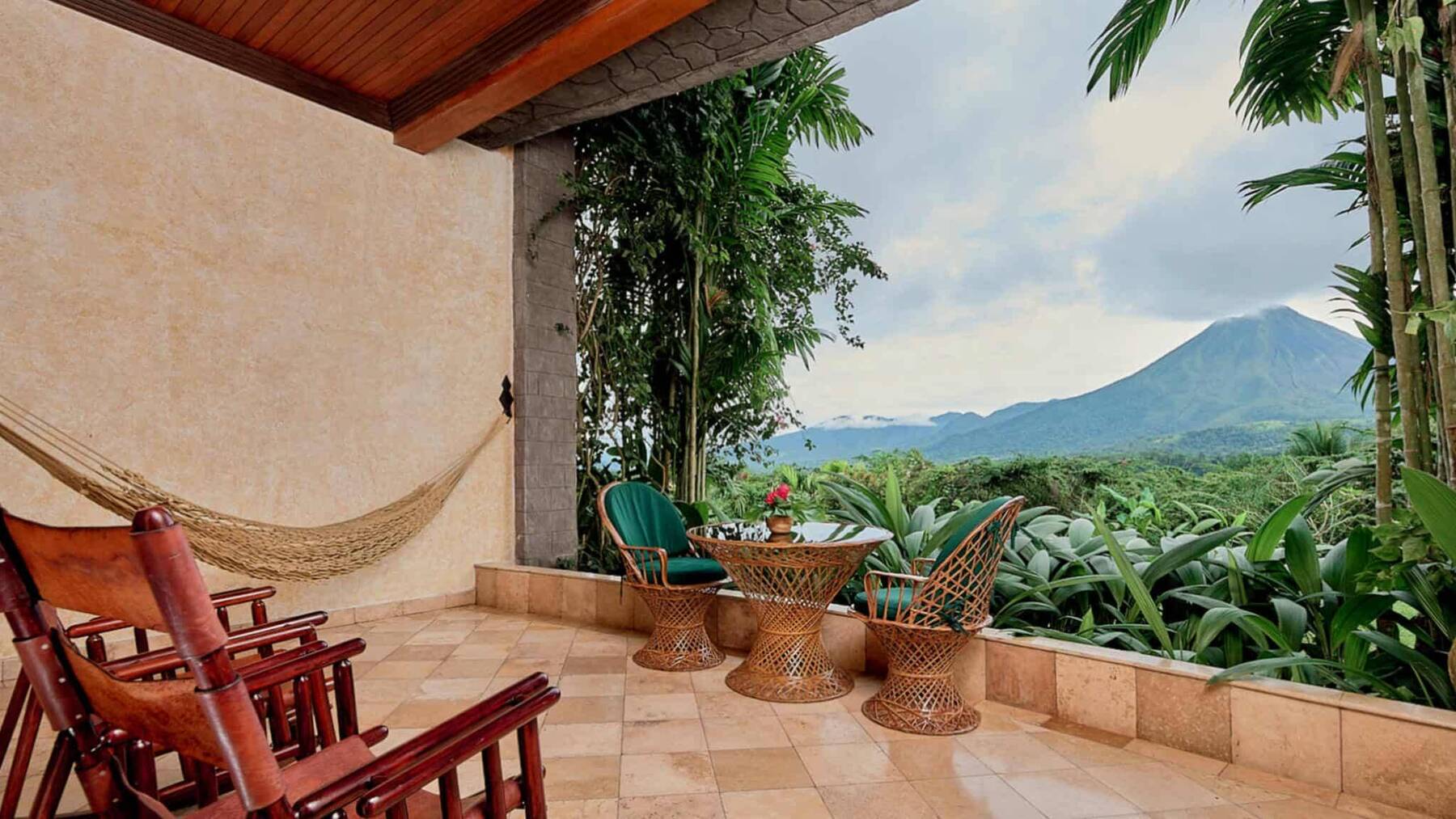 VISTA PLUS ROOM 