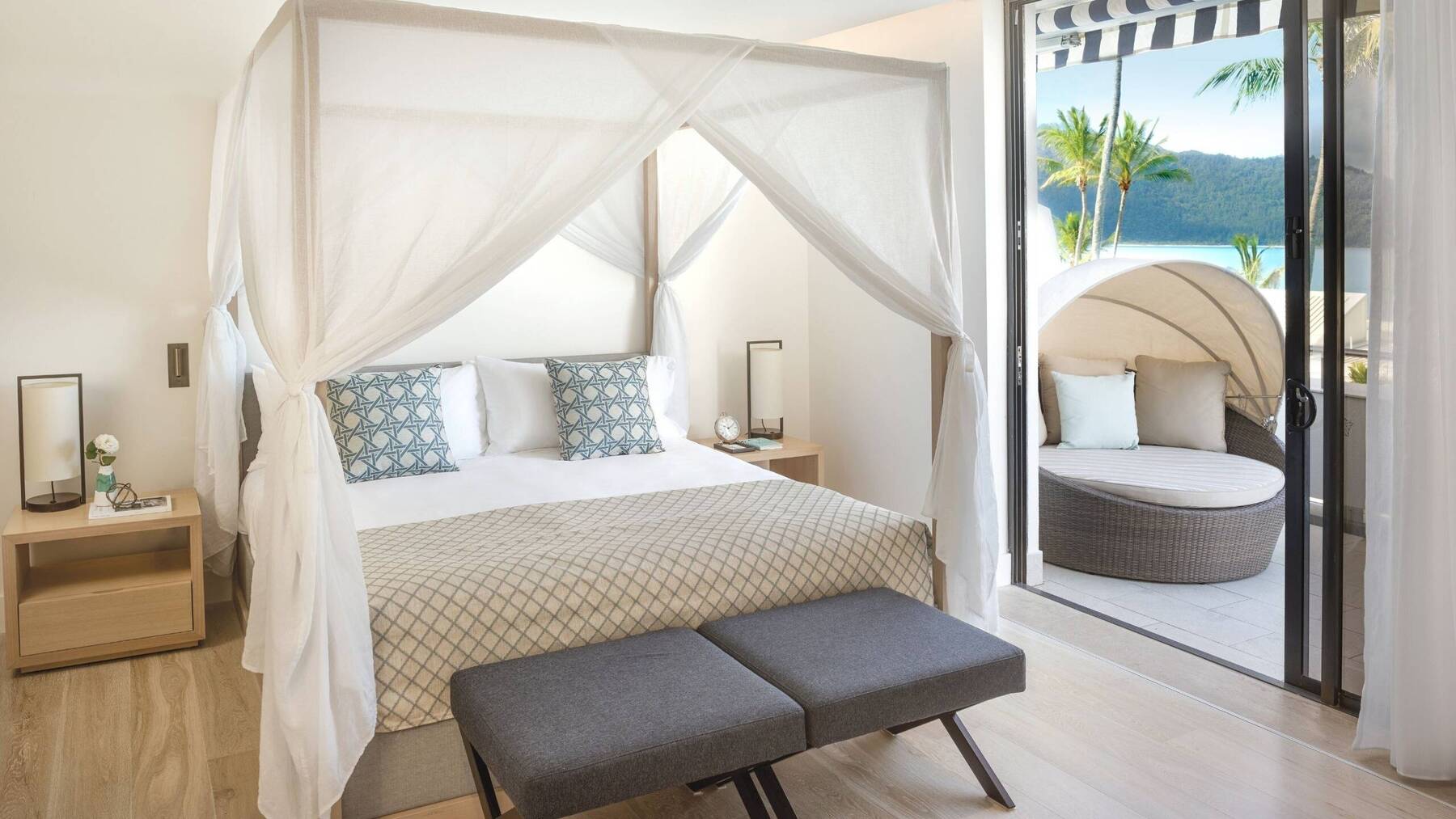 ONE BEDROOM POOL VIEW SUITE