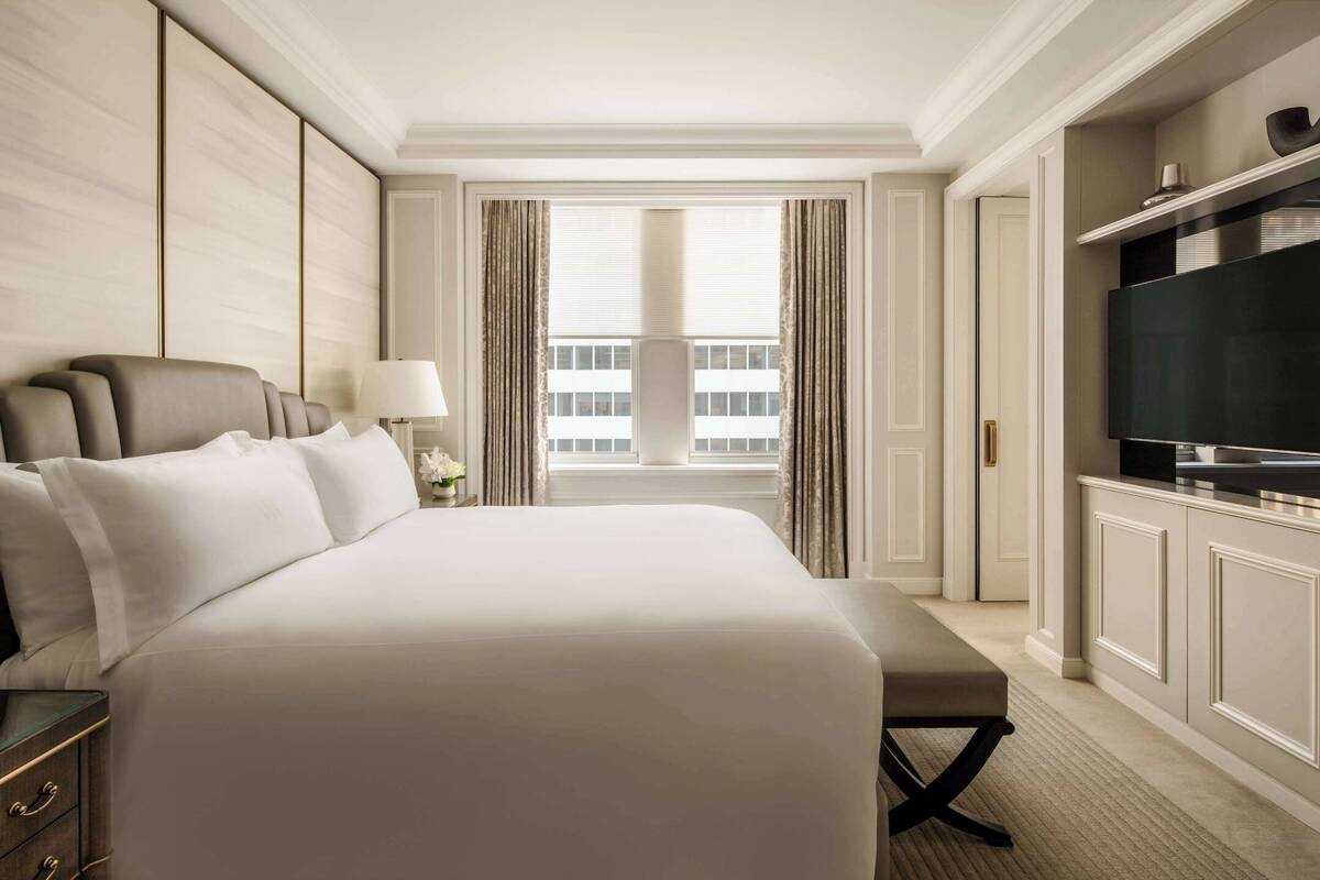 One Bedroom Suite Hearing Accessible