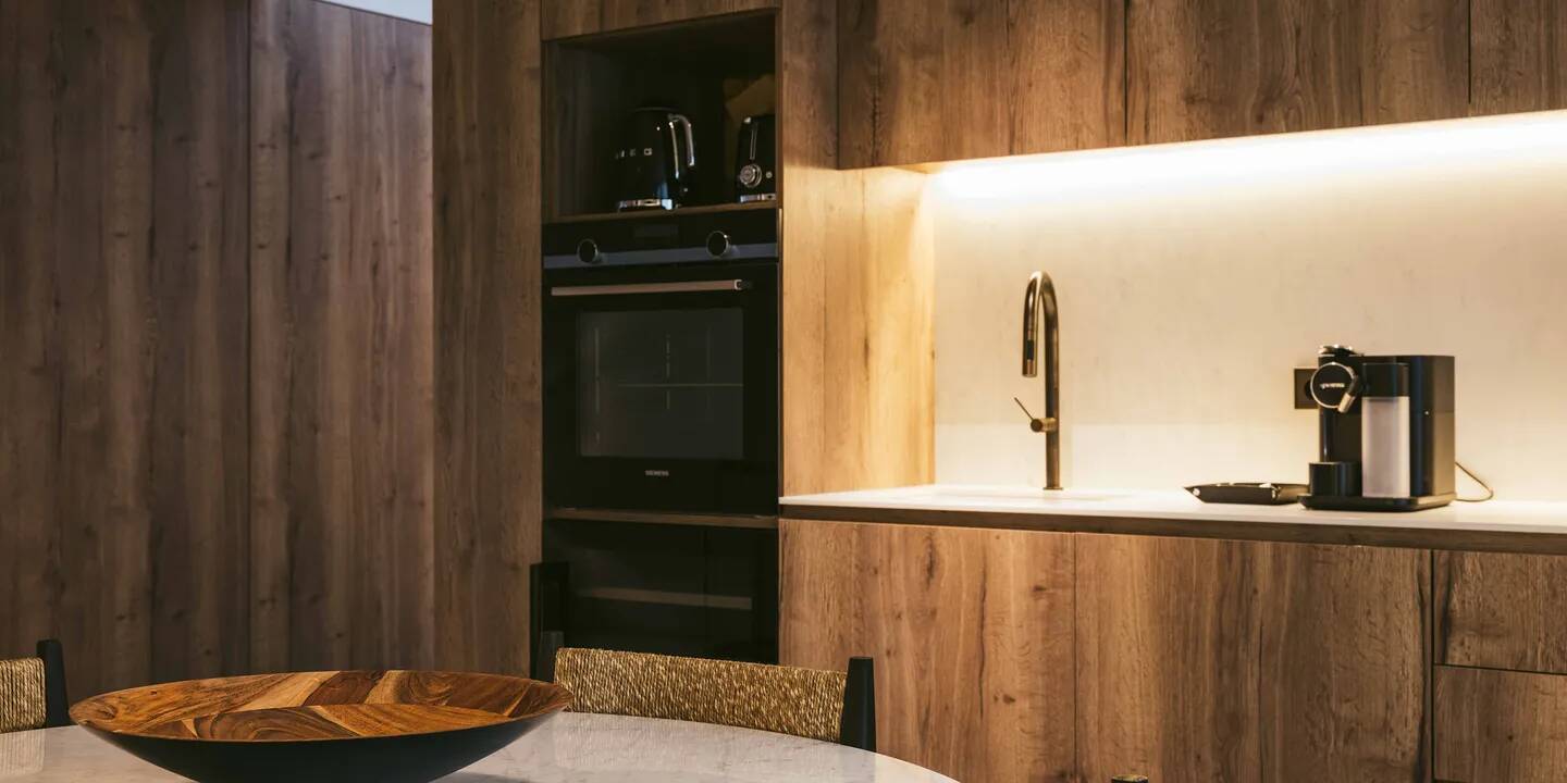 House Collection Retreat Premium One Room