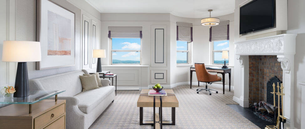 Signature Fairmont Gold One Bedroom Suite