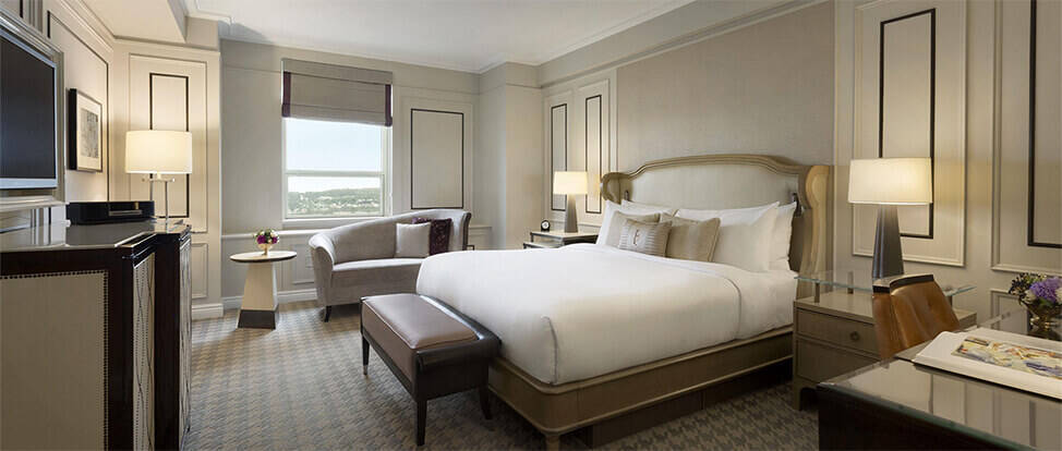 Fairmont Gold City View King