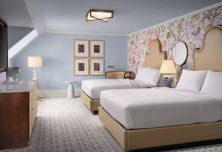 VICTORIAN - TWO QUEENS HEARING ACCESS