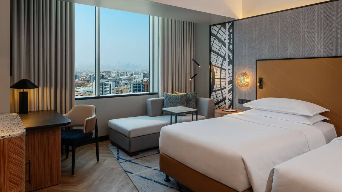 GRAND DELUXYE TWO TWIN ROOM