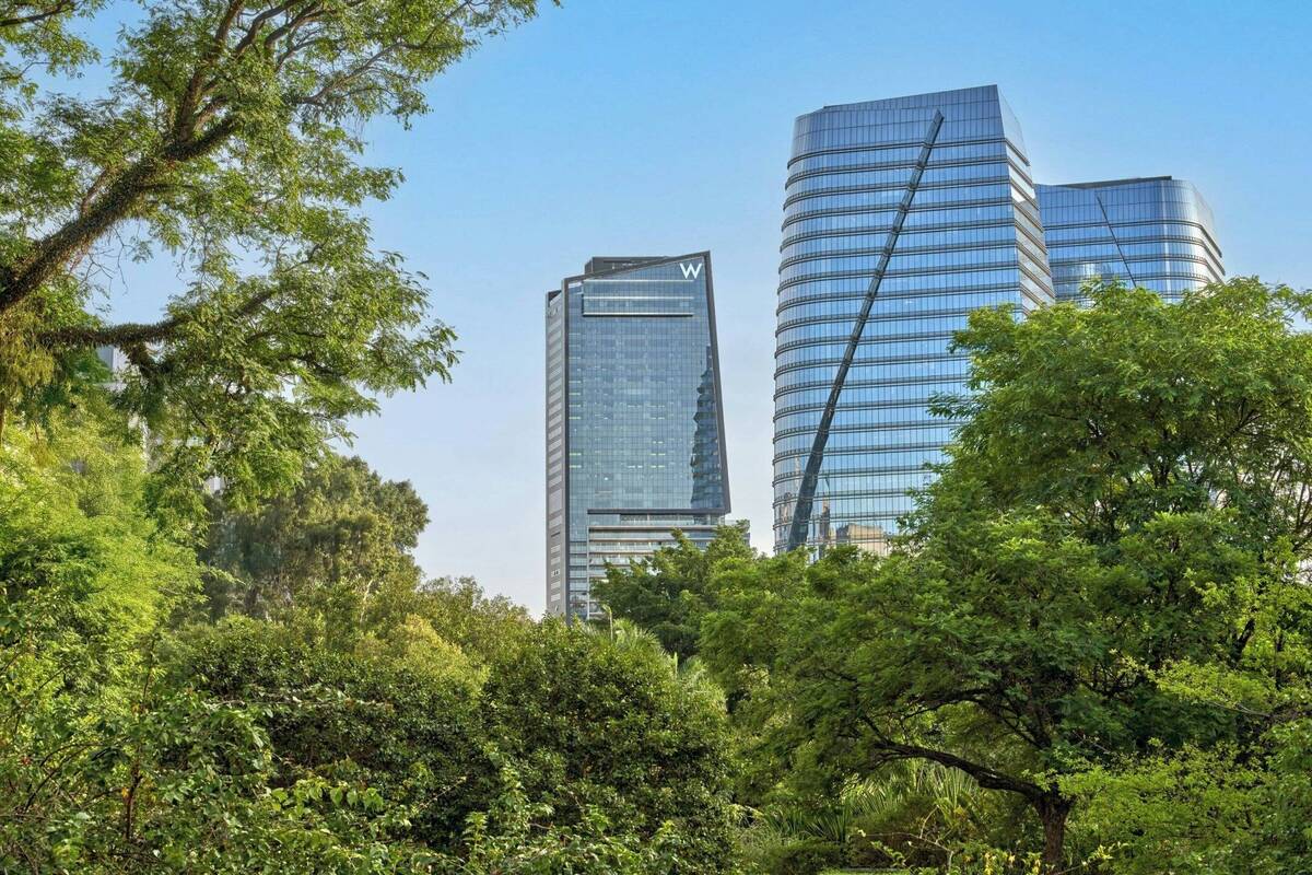 W São Paulo