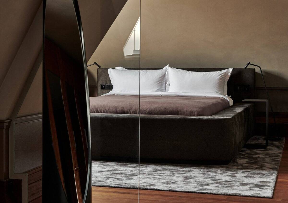 ONE-BEDROOM PRESTIGE APARTMENT 