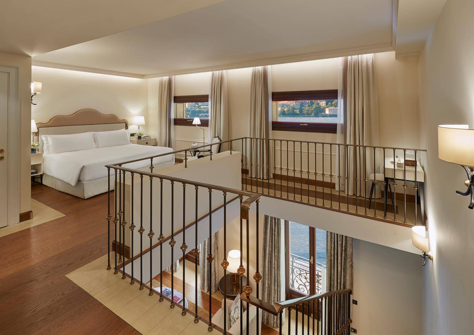 Vista Lago Duplex Terrace Suite