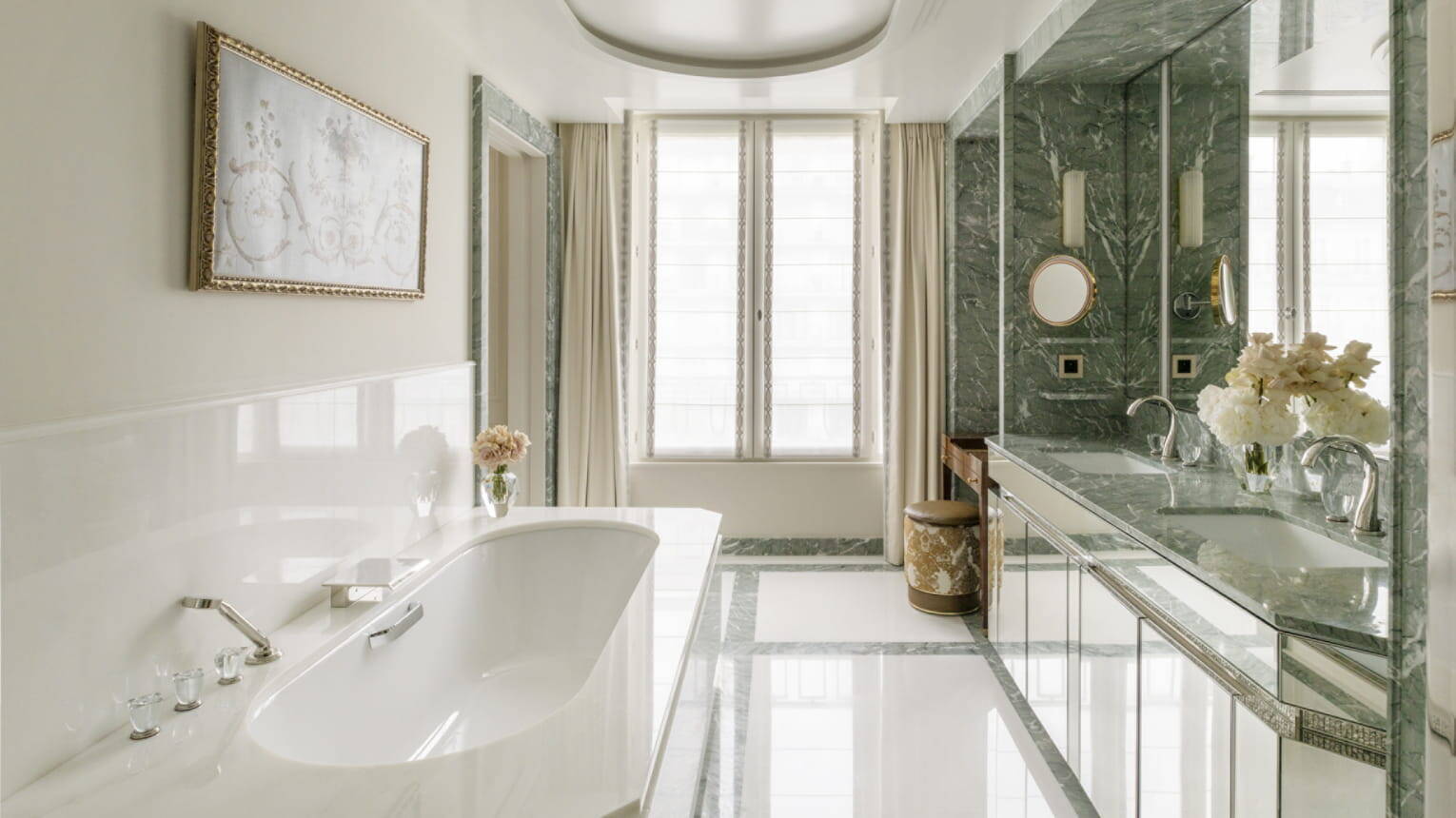 GRAND PREMIER SUITE