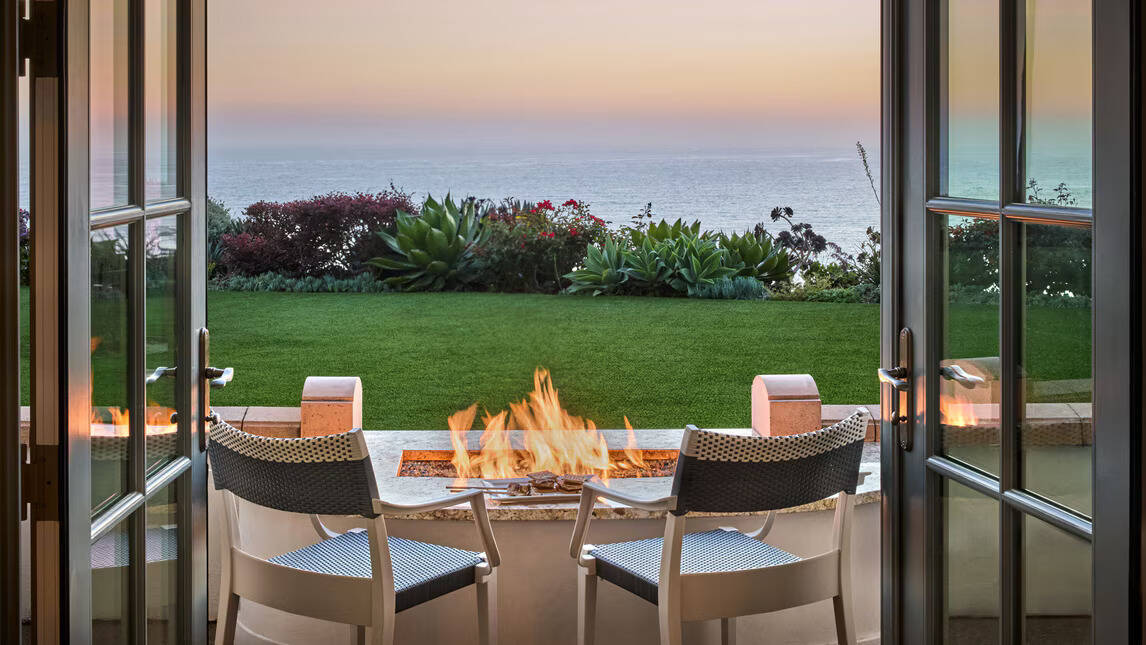 OCEAN VIEW FIRESIDE KING OCEAN VIEW PATIO