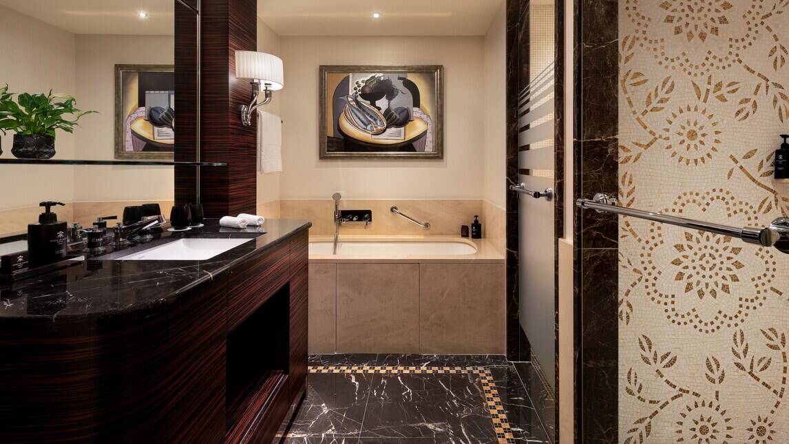 MOSAIC SUITE ONE BEDROOM JUNIOR SUITE KING SUPER 