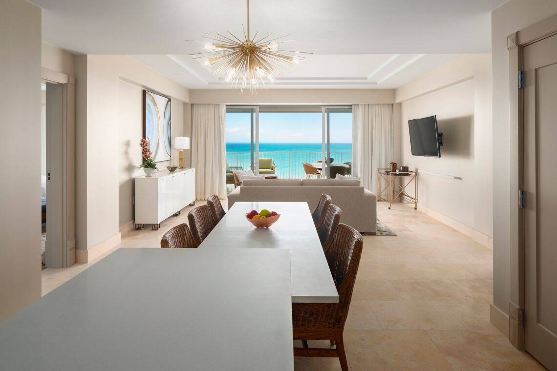 TWO BEDROOM RESIDENCE, OCEAN VIEW, GATES BAY, BALCONY (ONE KING, TWO QUEENS)