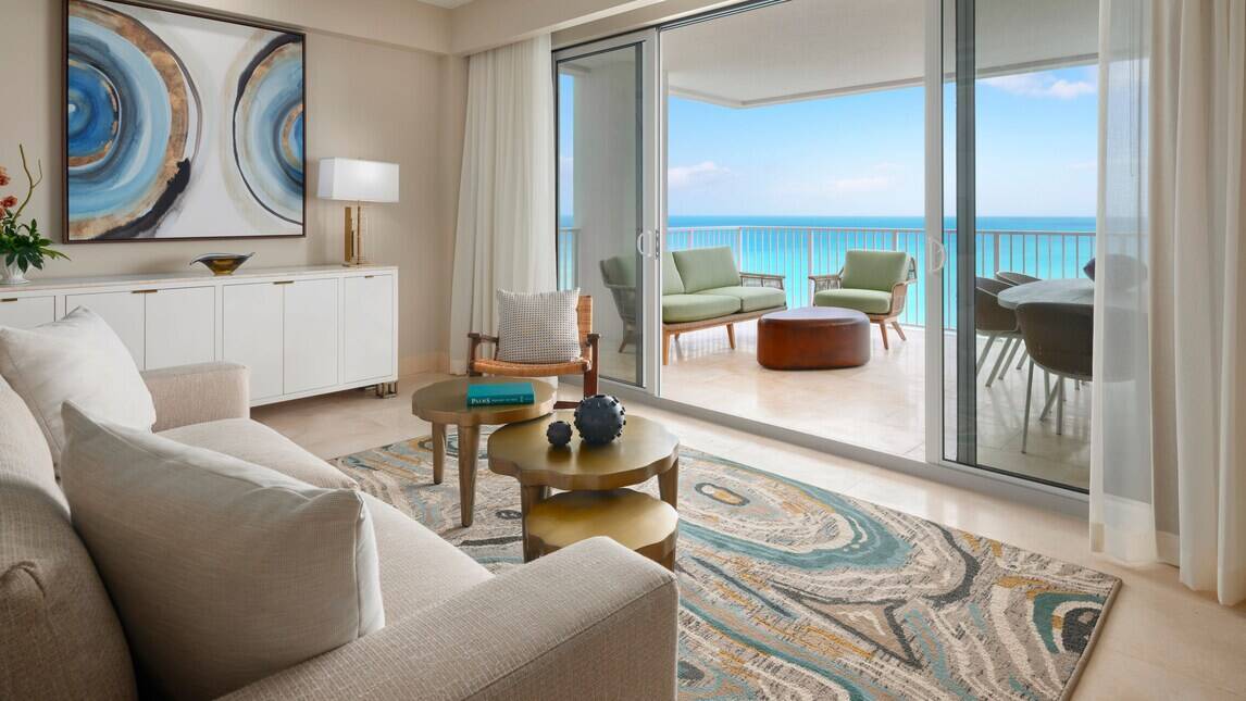 ONE BEDROOM RESIDENCE, OCEAN VIEW, GATES BAY (ONE KING)