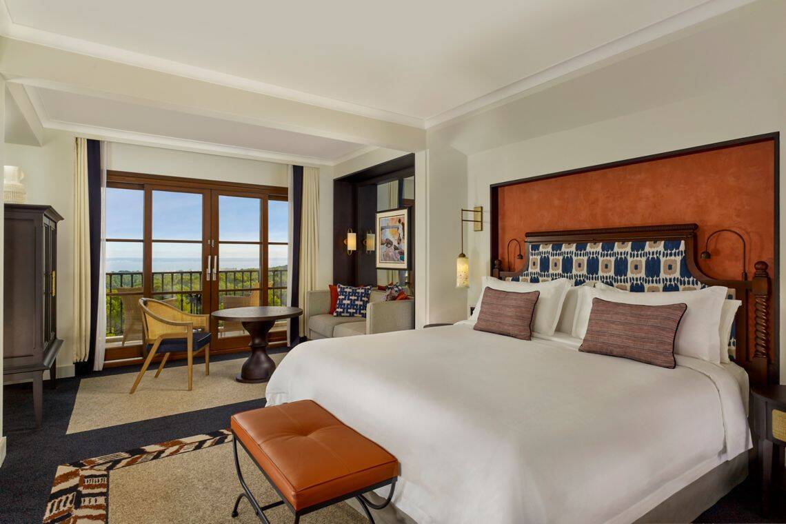 King Bay Room