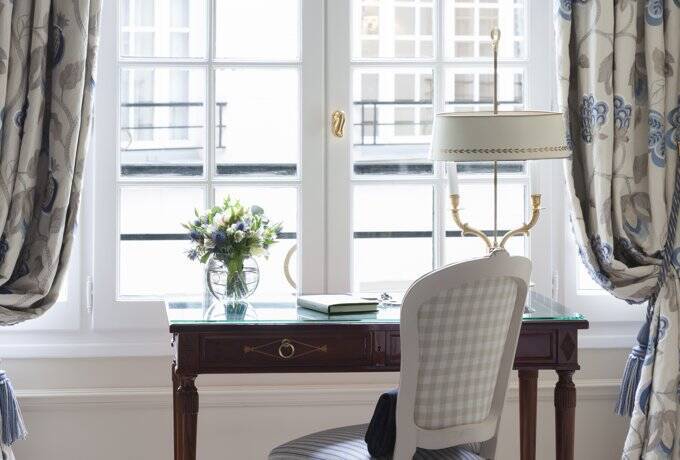 Junior Suite with Balcony 