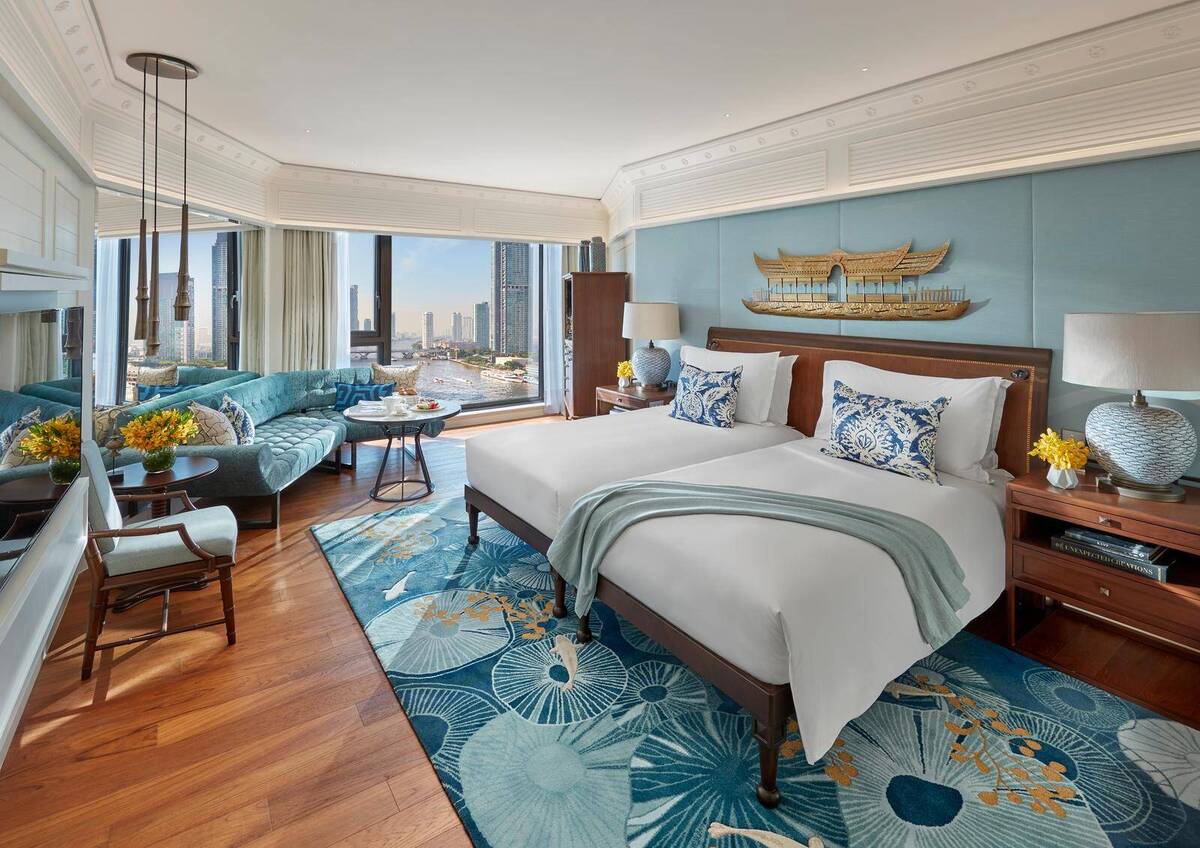 DELUXE PREMIER CONNECTING ROOM