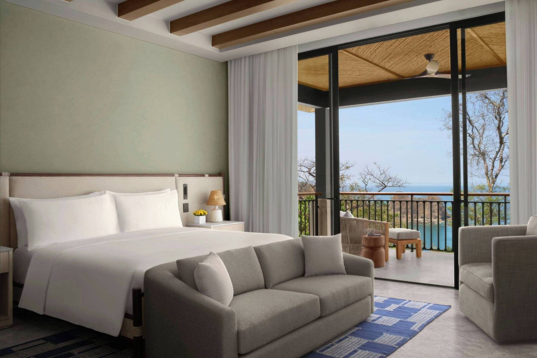 NEKAJUI GRAND FOUR BEDROOM VILLA