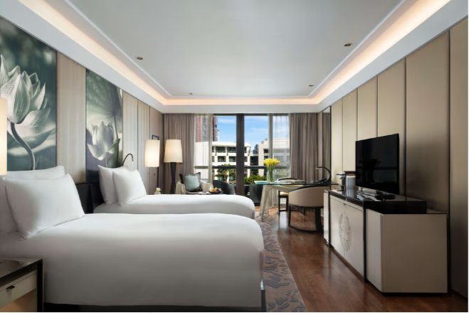 EXECUTIVE BALCONY ROOM TWIN