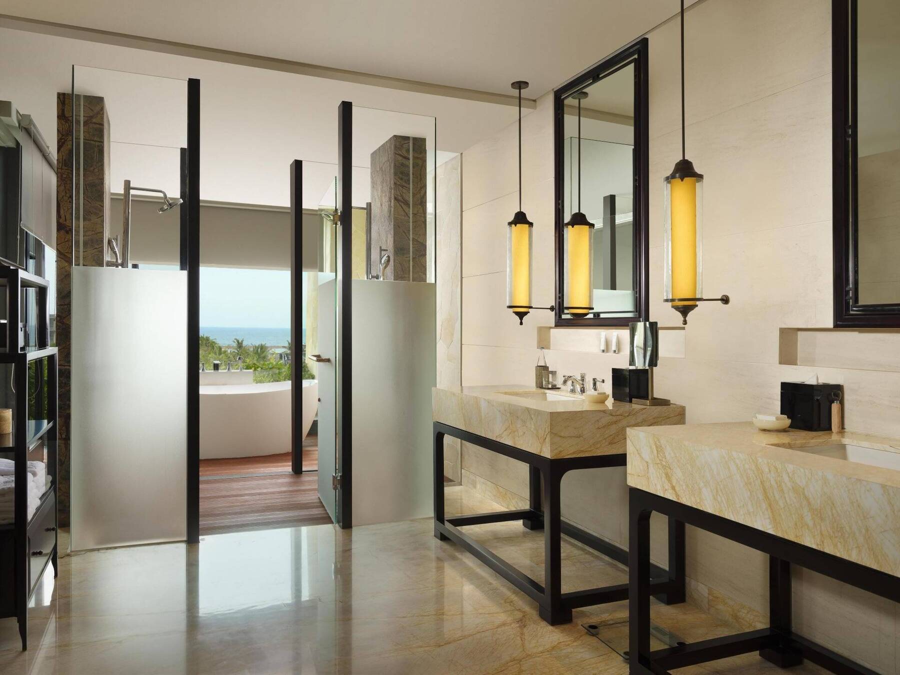 CLIFF PRIVATE POOL OCEAN JUNIOR SUITE