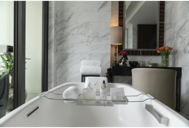 PRESIDENTIAL TERRACE SUITE