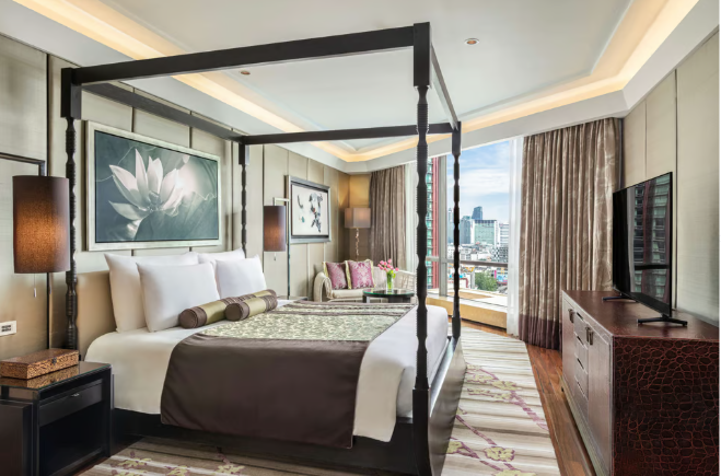 PRESIDENTIAL SUITE