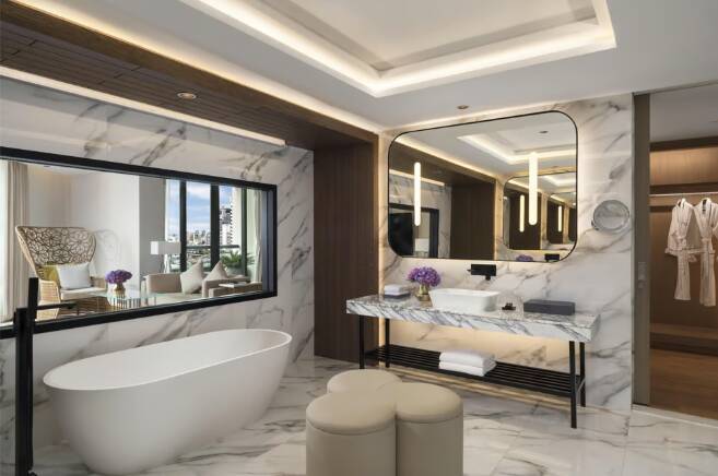 PRESIDENTIAL TERRACE SUITE