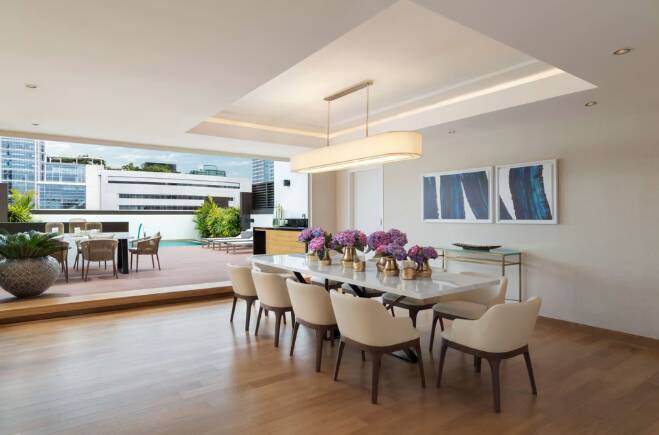 PRESIDENTIAL TERRACE SUITE