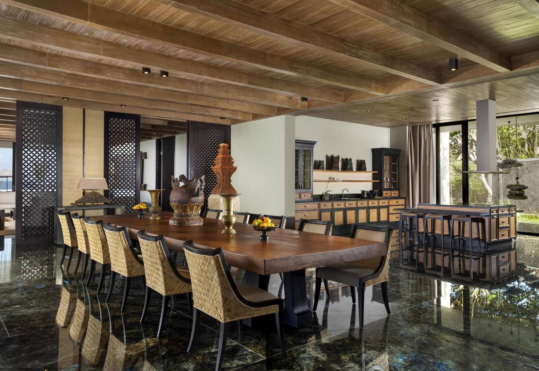 NUSANTARA PRESIDENTIAL THREE BEDROOM VILLA