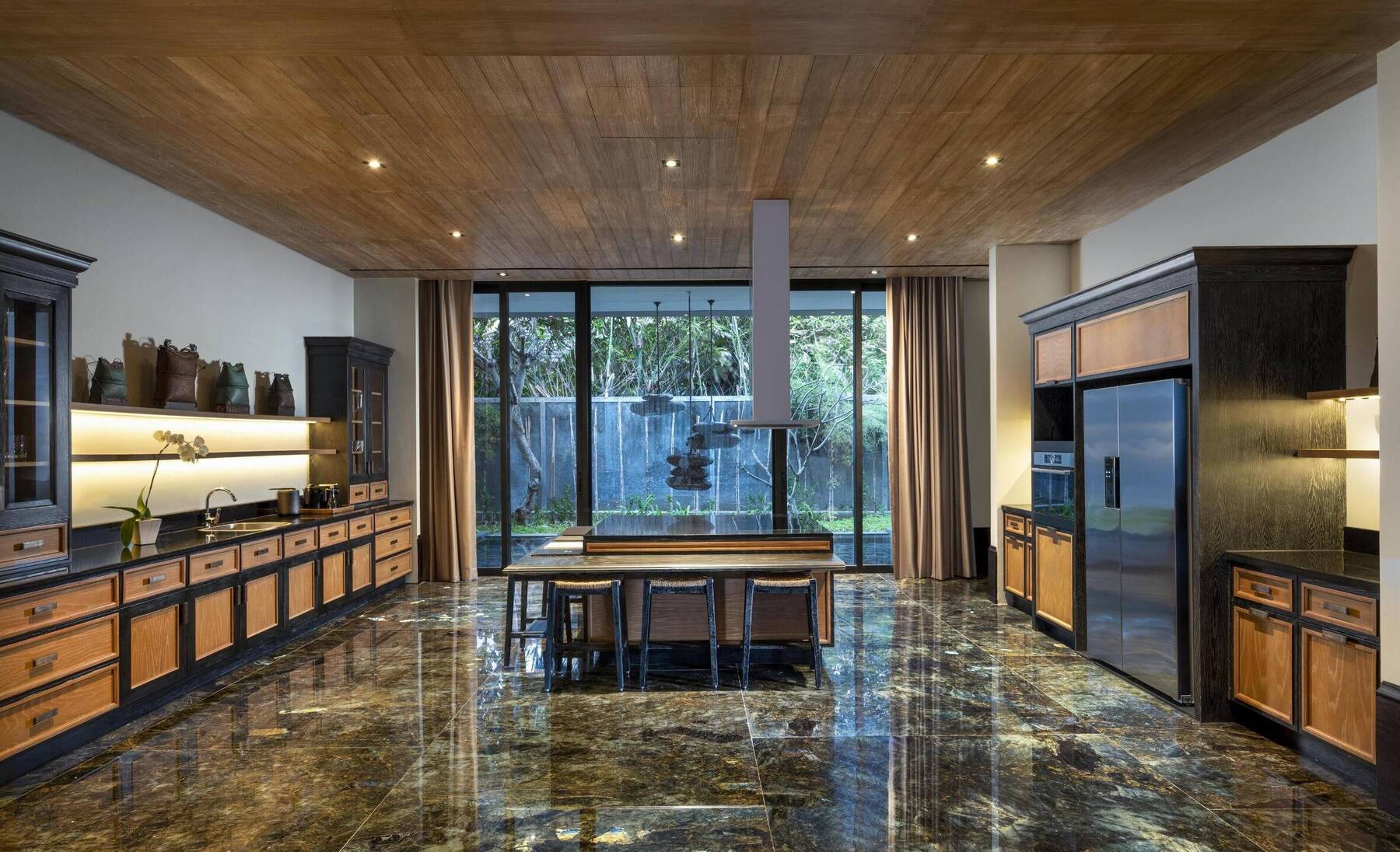 NUSANTARA PRESIDENTIAL THREE BEDROOM VILLA