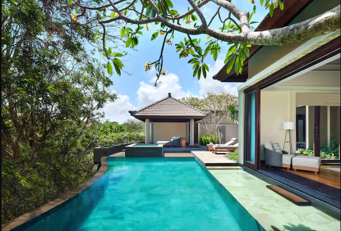 ONE BEDROOM TROPICAl GARDEN POOL VILLA 