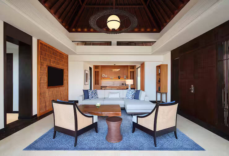 ONE BEDROOM FAMILY POOL VILLA