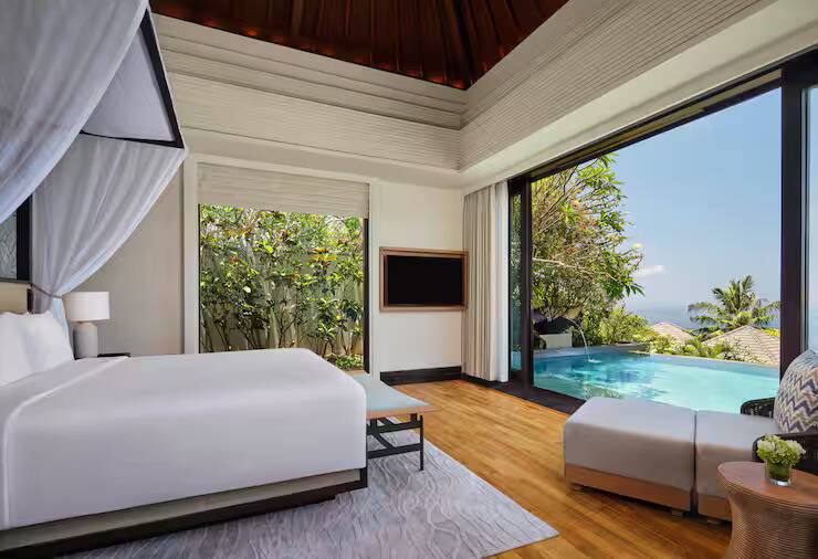 ONE BEDROOM OCEAN POOL VILLA