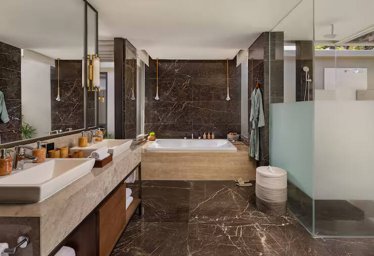 THREE BEDROOM UMANA OCEAN POOL VILLA