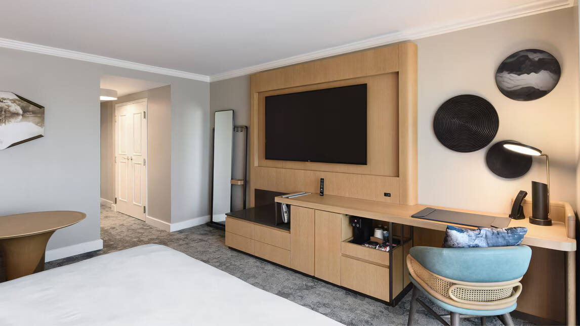 RESORT VIEW KING ROOM